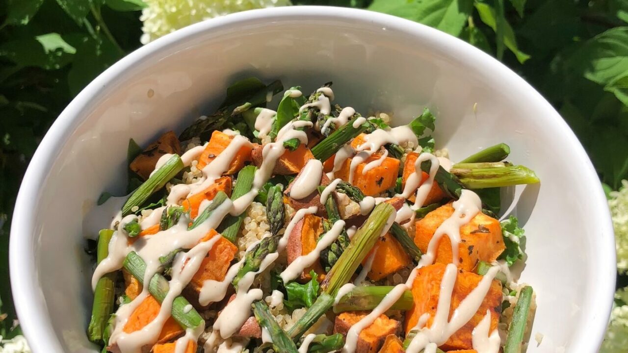 Roasted Veggie Quinoa Bowl + Lemon Tahini Dressing